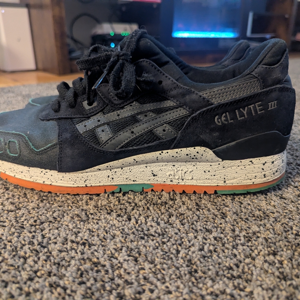 Asics Gel Lyte III Black Sneakers